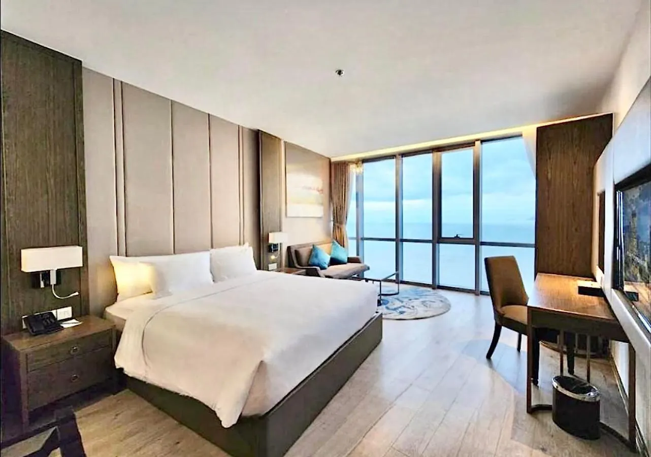 Panorama Luxury Beach Nha Trang Hotel