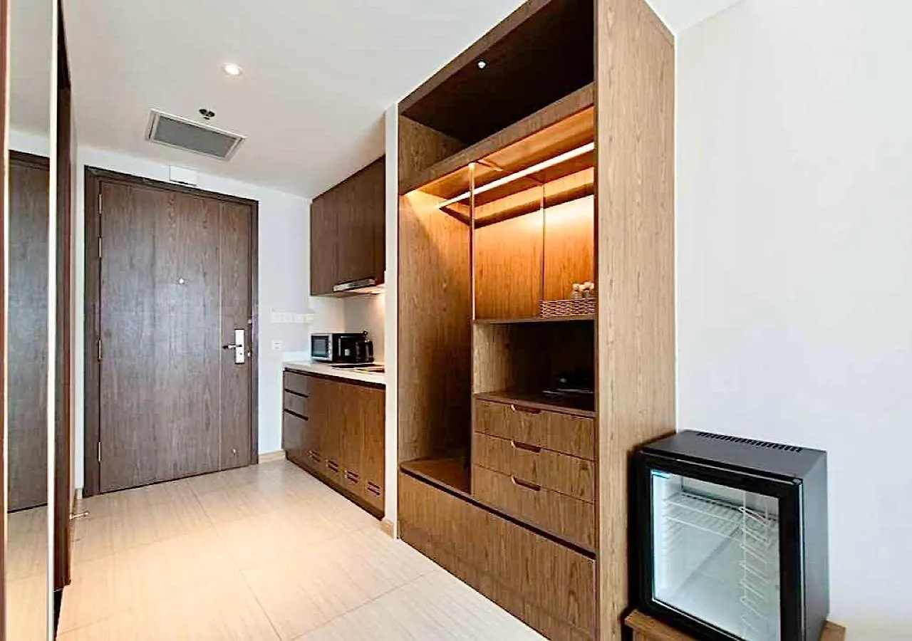 Panorama Luxury Beach Nha Trang Hotel