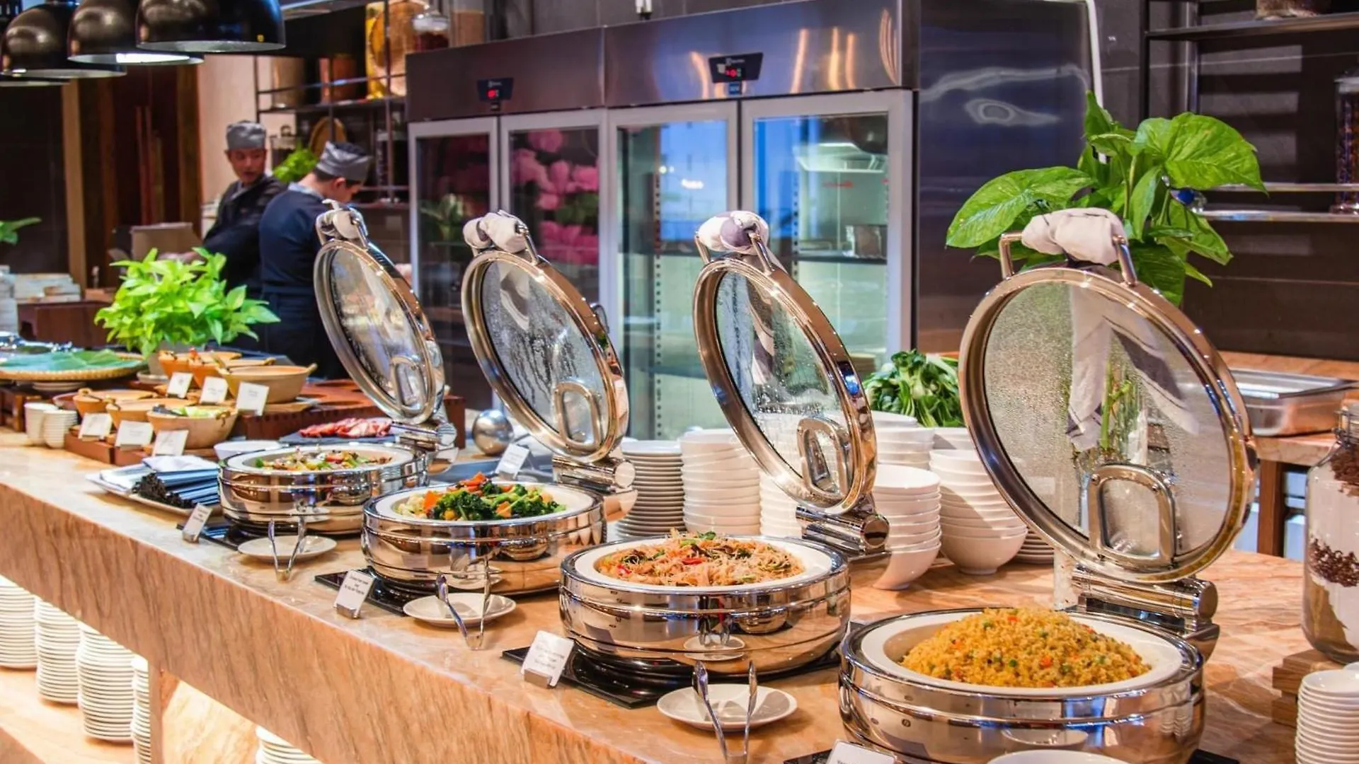 Panorama Luxury Beach Nha Trang Hotel