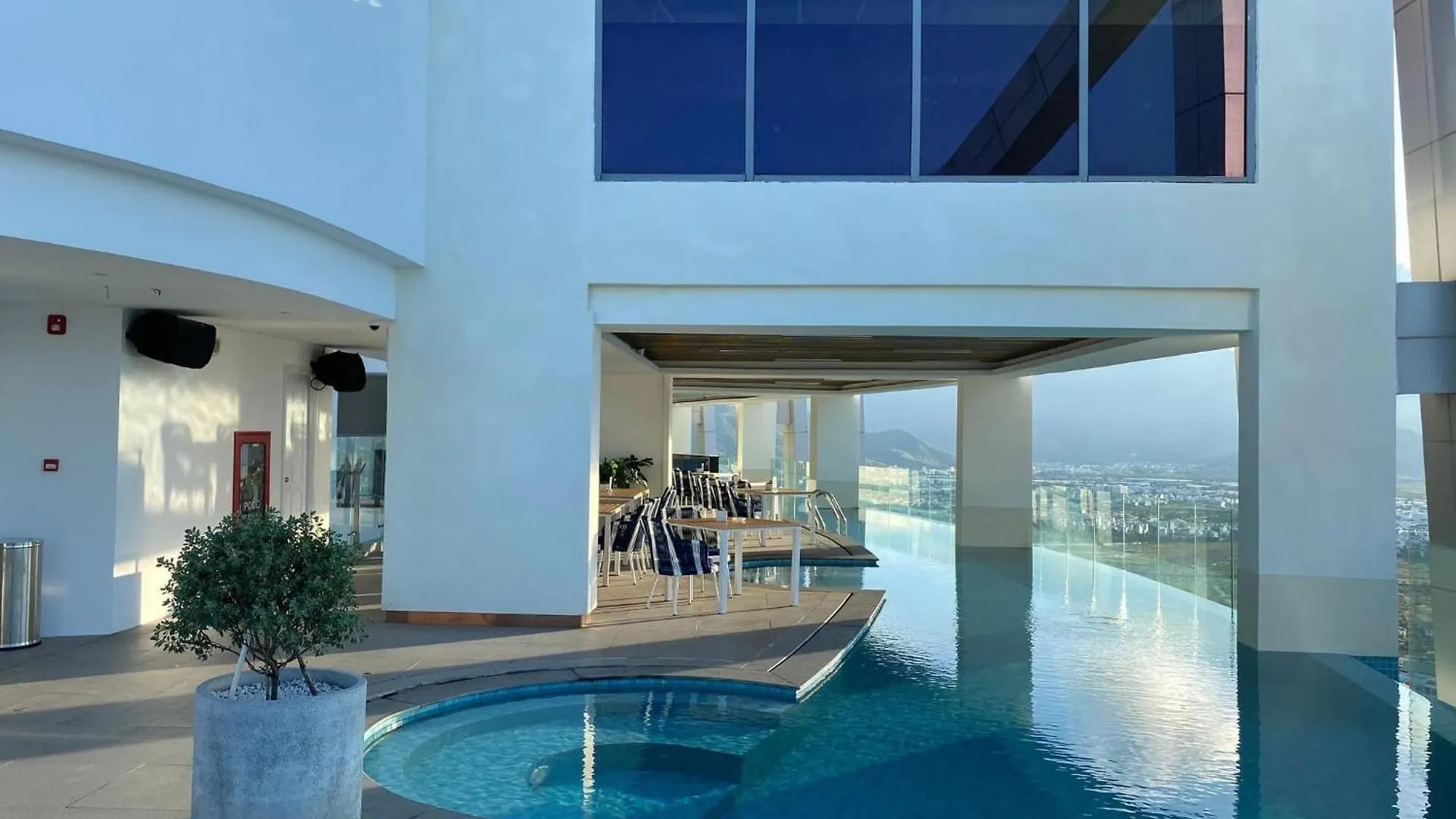 فندق Panorama Luxury Beach نها ترانج 5*,  فيتنام